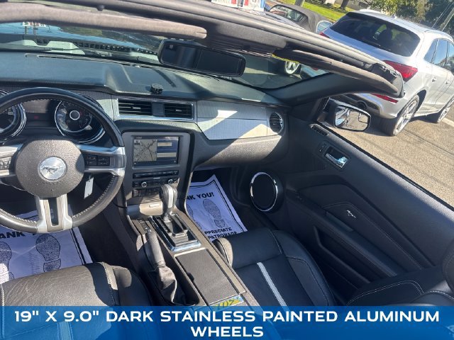 Used 2013 Ford Mustang GT Premium w/ Electronics Pkg RWD image 18