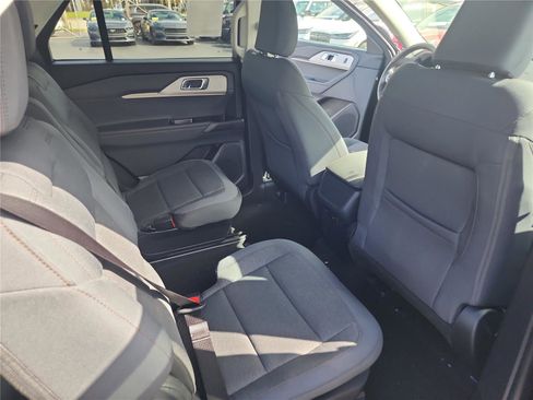 New 2026 Ford Explorer Active image 21