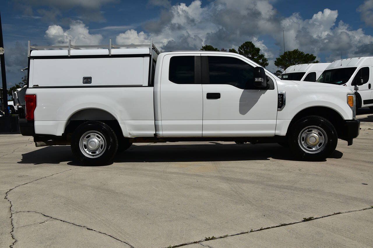 Used 2017 Ford F250 XL w/ Power Equipment Group RWD image 8