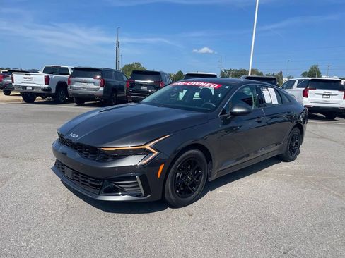 Used 2025 Kia K5 LXS FWD image 3