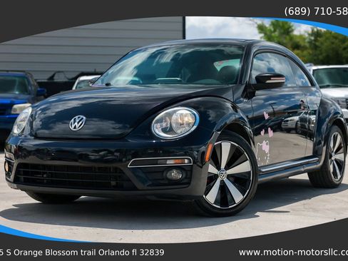 Used 2014 Volkswagen Beetle R-Line FWD image 1