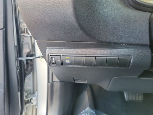 Used 2024 Toyota Corolla LE FWD image 20