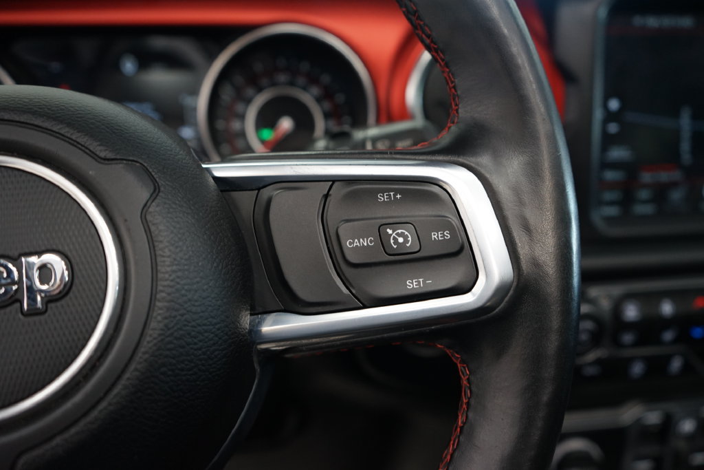 Used 2020 Jeep Wrangler Unlimited Rubicon AWD/4WD image 33