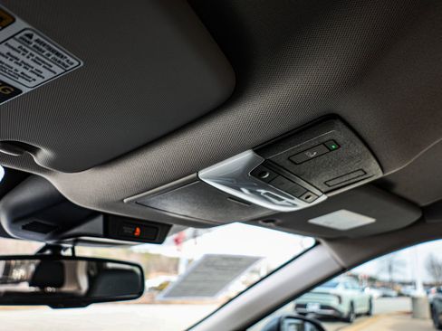 New 2025 Nissan Rogue SL image 39