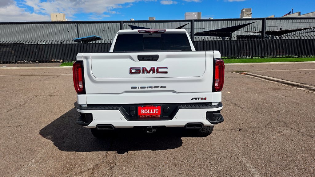 Used 2021 GMC Sierra 1500 AT4 w/ AT4 Premium Package AWD/4WD image 10