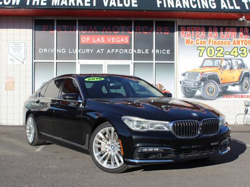 Used 2016 BMW 750i image 1