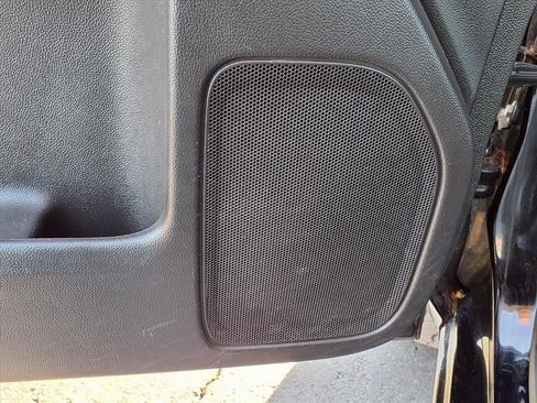 Used 2018 GMC Sierra 1500 4x4 Regular Cab w/ Sierra Convenience Package image 12