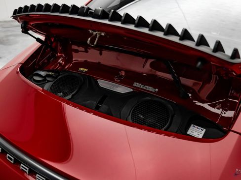 Used 2024 Porsche 911 Carrera w/ Premium Package image 79