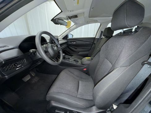 Used 2024 Honda Accord EX image 11