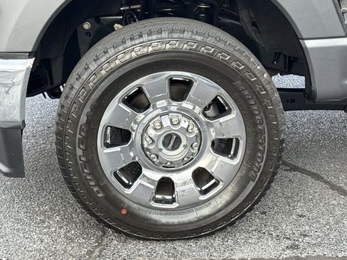 Used 2024 Ford F250 Lariat w/ Chrome Package AWD/4WD image 18