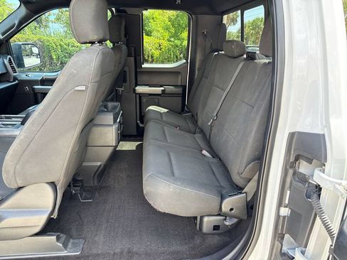 Used 2018 Ford F150 XLT w/ Equipment Group 302A Luxury AWD/4WD image 22
