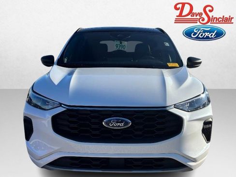 Used 2023 Ford Escape ST-Line w/ Tech Pack #1 image 2
