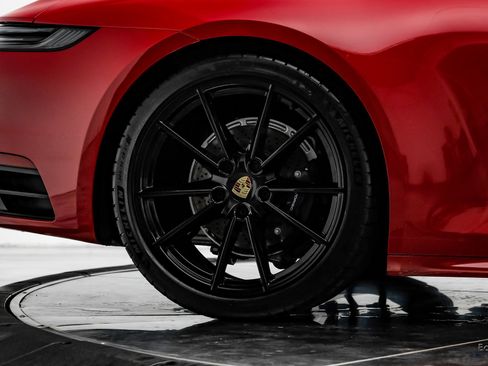 Used 2024 Porsche 911 Carrera w/ Premium Package image 74