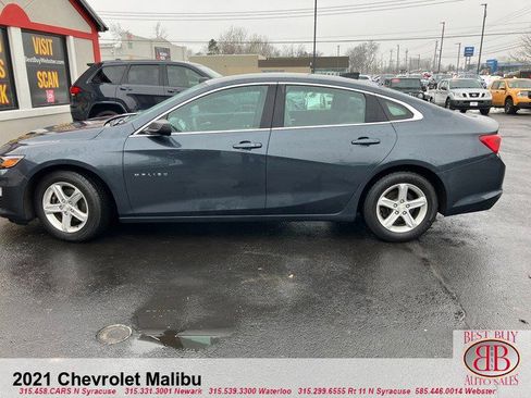 Used 2021 Chevrolet Malibu LS image 4