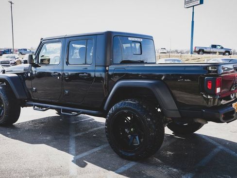 Used 2020 Jeep Gladiator Sport w/ Quick Order Package 24S image 22