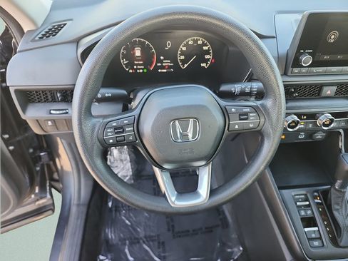 Used 2024 Honda CR-V LX image 34