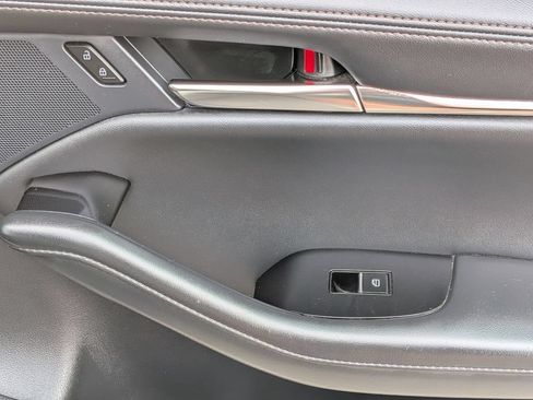 Used 2025 MAZDA MAZDA3 s FWD image 33