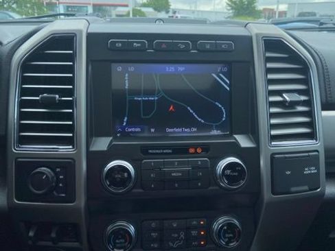 Used 2021 Ford F450 Platinum w/ FX4 Off-Road Package AWD/4WD image 8