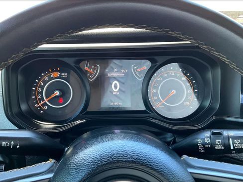 Used 2024 Jeep Wrangler Unlimited Sport AWD/4WD image 17