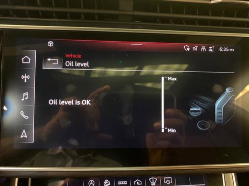 Used 2021 Audi Q8 Prestige w/ Prestige Package image 40