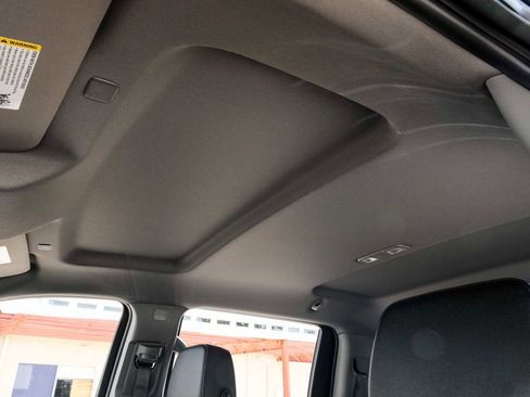 Used 2024 Chevrolet Silverado 2500 LT w/ Midnight Edition image 34