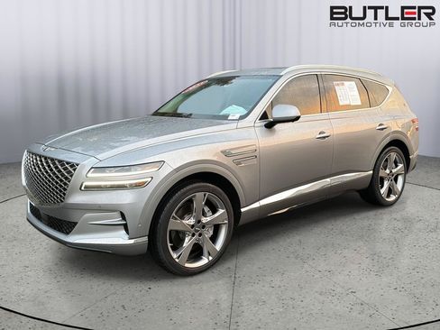 Used 2023 Genesis GV80 3.5T w/ Prestige Package AWD/4WD image 2