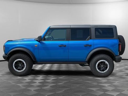 Used 2023 Ford Bronco Badlands w/ Sasquatch Package AWD/4WD image 2