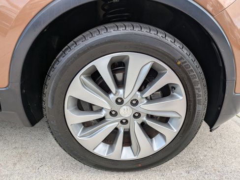 Used 2017 Buick Encore Preferred FWD image 11