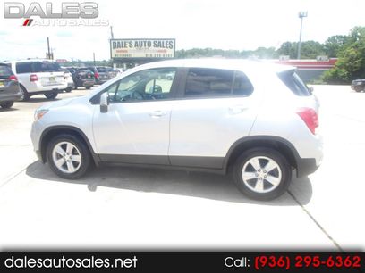 Used 2020 Chevrolet Trax LS w/ Tint and Cruise Package