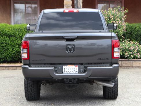 Used 2022 RAM 2500 Big Horn w/ Night Edition AWD/4WD image 7