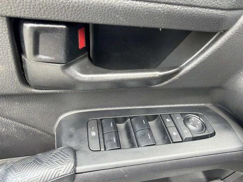 Certified 2024 Toyota Tacoma SR5 RWD image 8