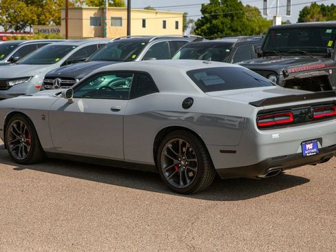 Used 2020 Dodge Challenger R/T Scat Pack RWD image 7