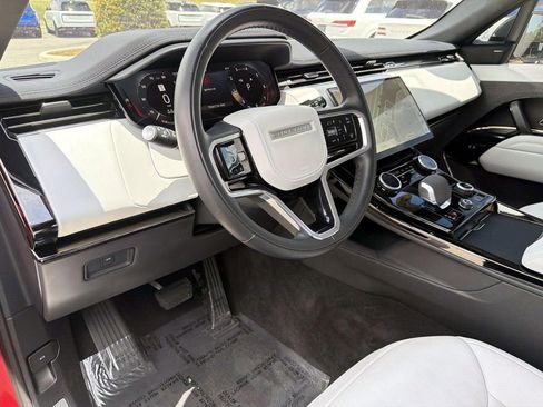 Used 2023 Land Rover Range Rover Sport SE AWD/4WD image 21