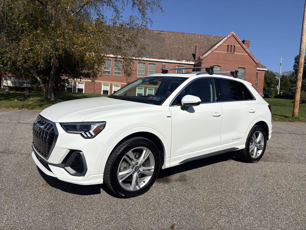 Used 2020 Audi Q3 2.0T Premium Plus AWD/4WD image 4
