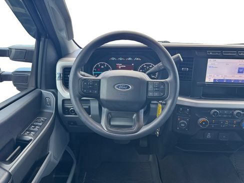 Used 2024 Ford F250 XL w/ STX Appearance Package AWD/4WD image 12