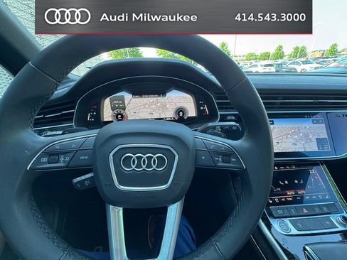 Used 2023 Audi Q7 2.0T Premium Plus w/ Premium Plus Package AWD/4WD image 11