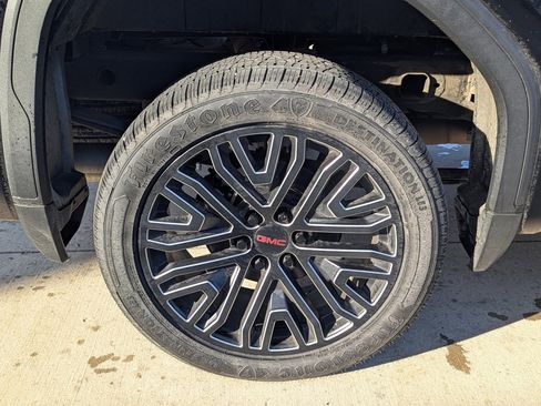 Used 2019 GMC Sierra 1500 Denali w/ Denali Carbonpro Edition image 26