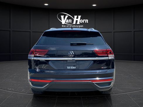 Used 2020 Volkswagen Atlas Cross Sport SE AWD/4WD image 6