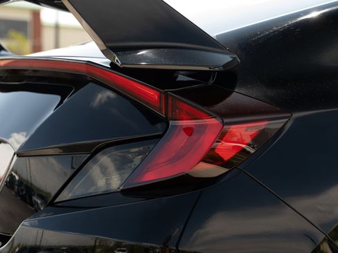 Used 2017 Honda Civic EX-L image 29