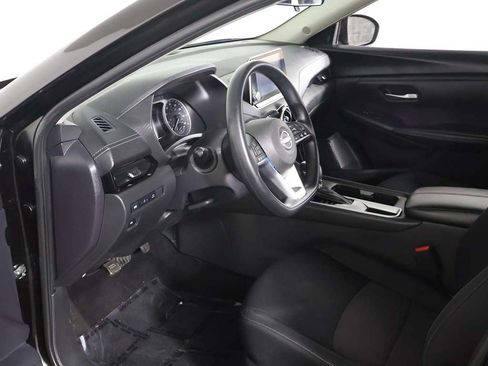 Used 2024 Nissan Sentra SV FWD image 20
