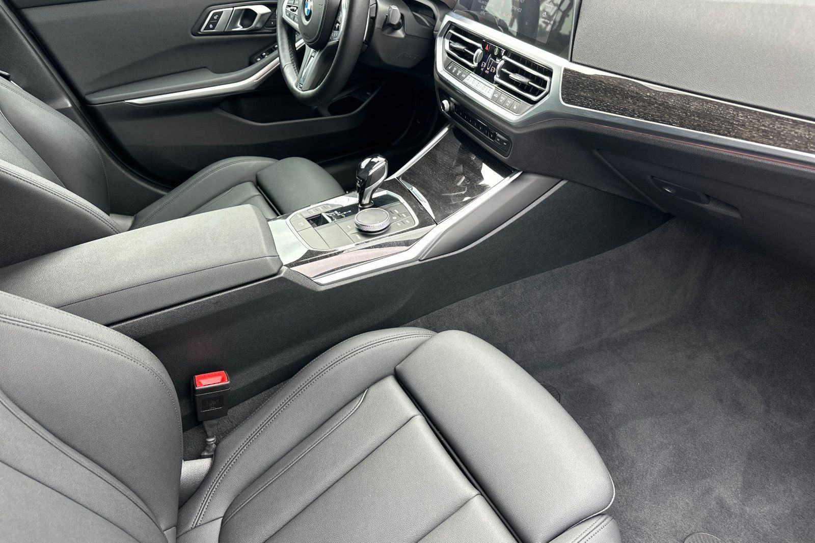 Used 2021 BMW M340i w/ Premium Package RWD image 14