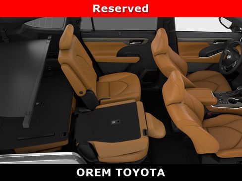 New 2026 Toyota Highlander Platinum AWD/4WD image 13