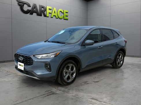 Used 2025 Ford Escape ST-Line Select AWD/4WD image 5