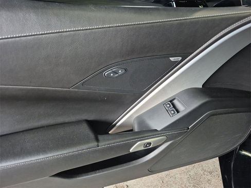Used 2014 Chevrolet Corvette Base w/ Battery Protection Package image 20