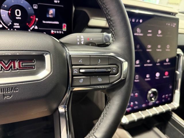 Certified 2026 GMC Acadia Elevation w/ Elevation Premium Package FWD image 18