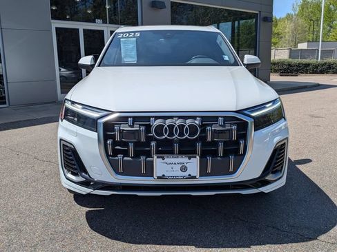 Used 2025 Audi Q7 3.0T Premium Plus AWD/4WD image 10