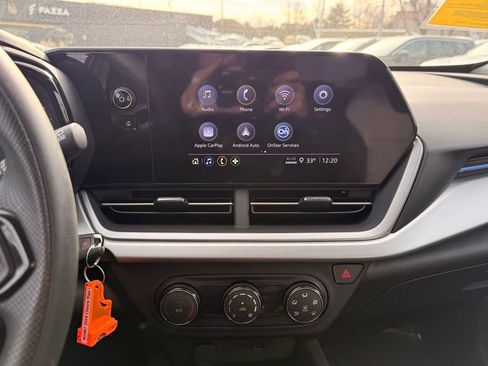 Used 2024 Chevrolet Trax LS image 33