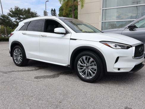 Certified 2023 INFINITI QX50 Luxe FWD image 12
