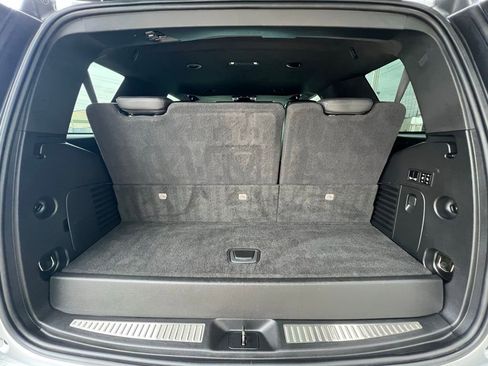 Used 2020 Cadillac Escalade Platinum image 25