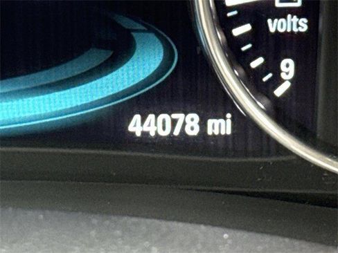 Used 2018 Buick Envision Premium w/ Driver Confidence Package image 29